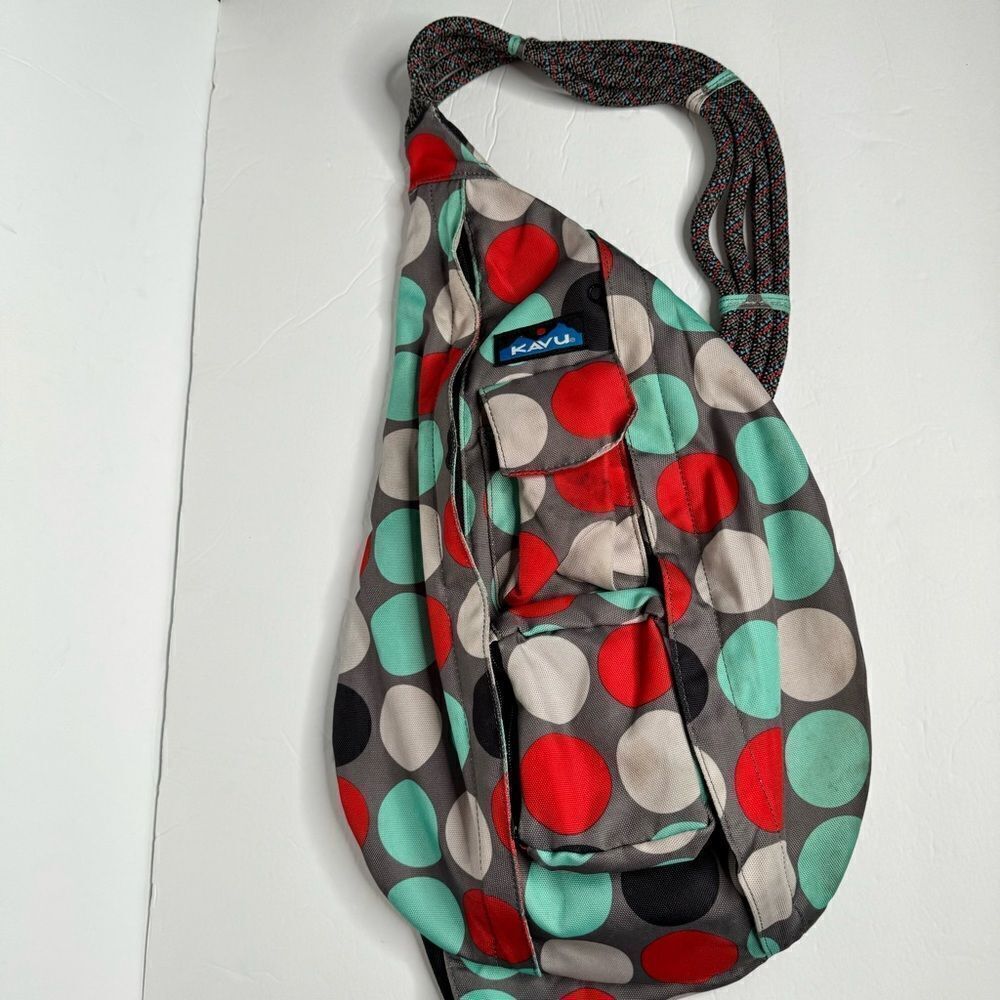 Kavu sling bag